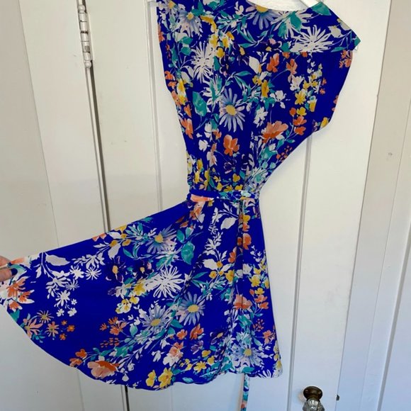 Yumi Kim | Silk Mini Wrap Dress | M | "Soho Mixer" in Blue Floral - Picture 4 of 8